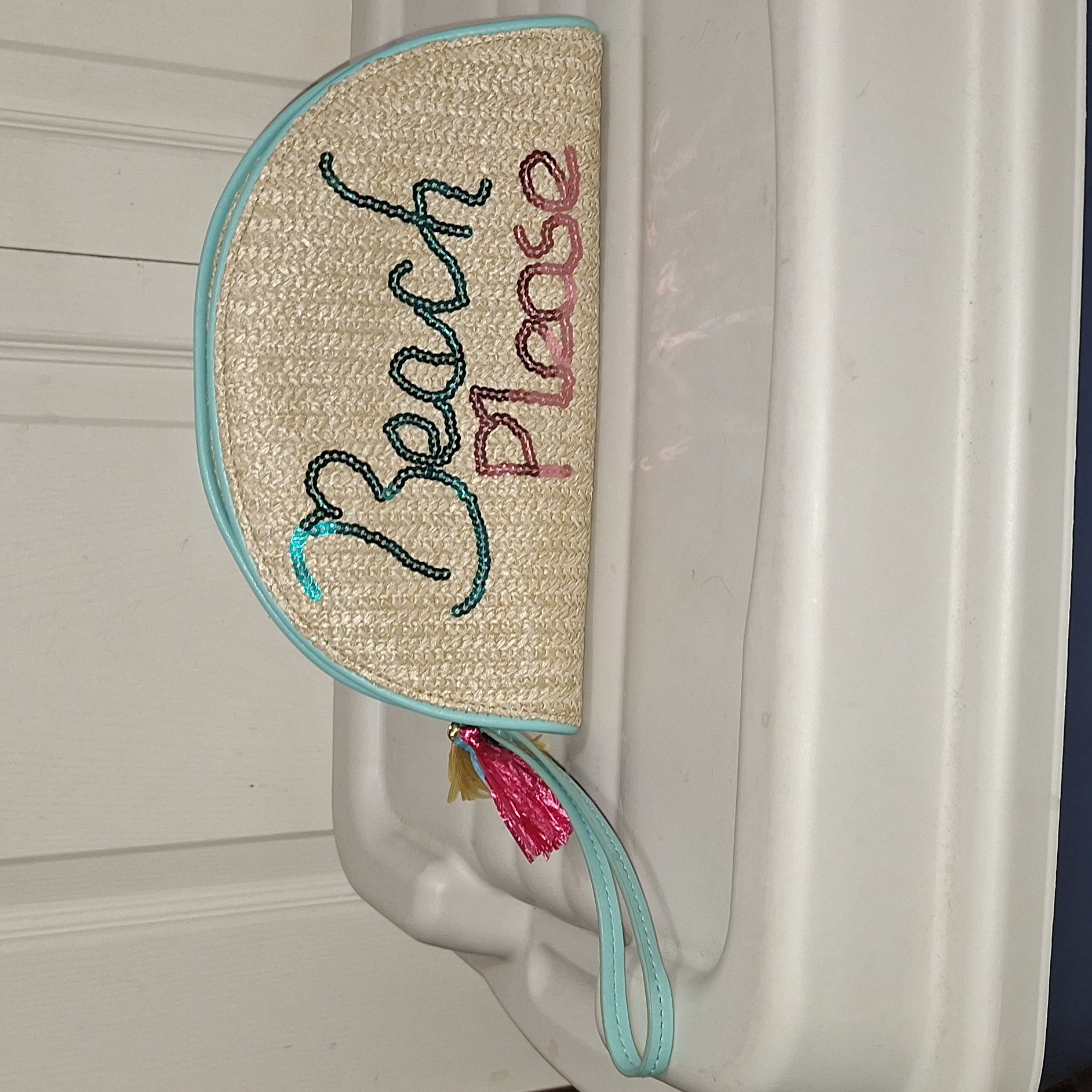 Payless Shoesource Raffia Zip Makeup Bag Wristlet Tassels Beach Please